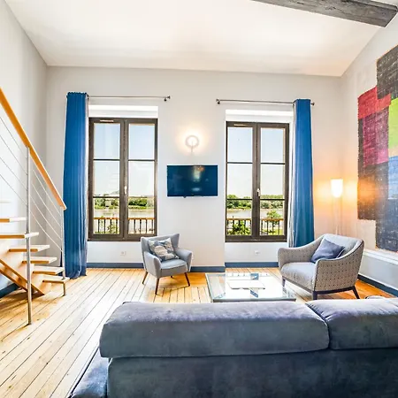 Climatise 3 Vue Garonne 아파트